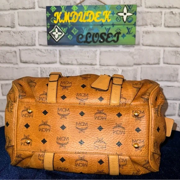 💎MCM Visetos Boston Bag Cognac with lock and key - Picture 11 of 14